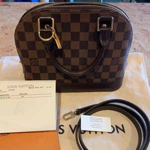 EUC Louis Vuitton Alma BB